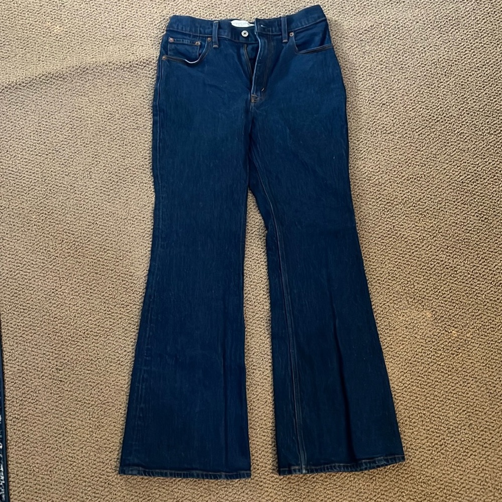 EUC Abercrombie Vintage Flare, Super Dark, 27R